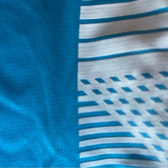 Adidas climachill women’s small collars cap sleeve quarter button up golf shirt - Picture 8 of 8